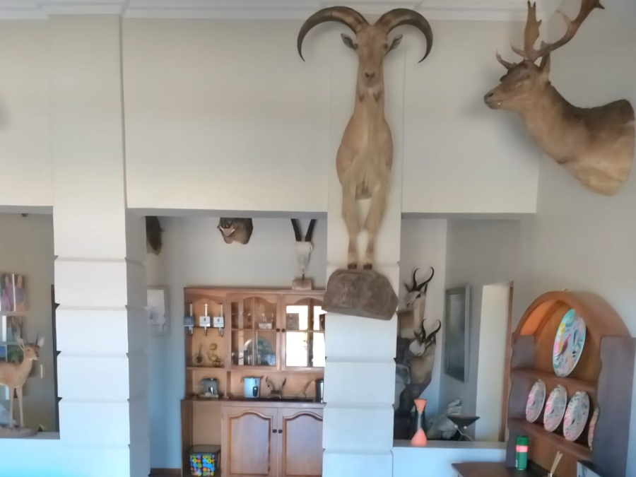 4 Bedroom Property for Sale in Kimberley Rural Northern Cape